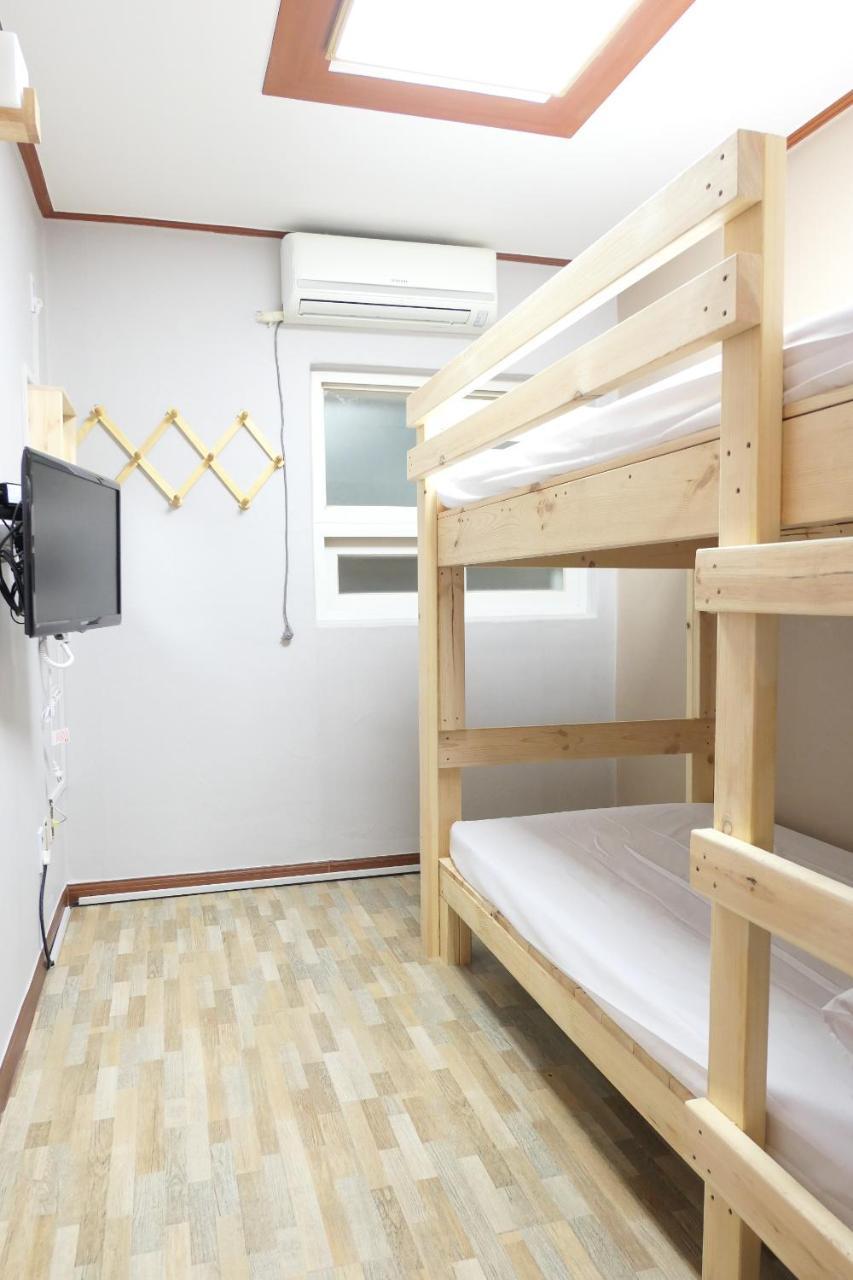 Youngstay Seoul Exteriör bild